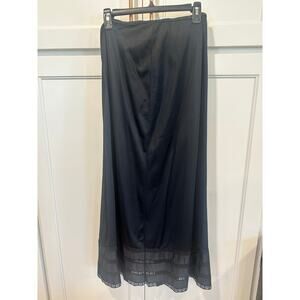 Vintage Gossard Artemis Black nylon lace slip made in USA medium